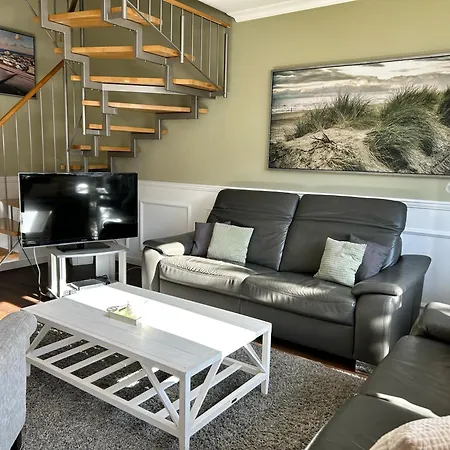 Ferienhaus Kapitänshaus Kapitänshaus B2 Fidi *